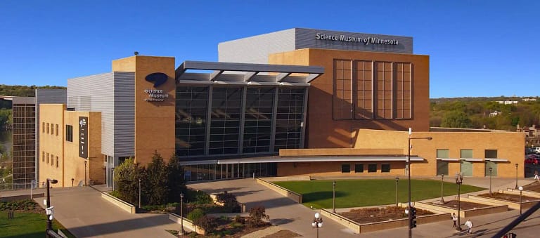 The William L. McKnight-3M Omnitheater