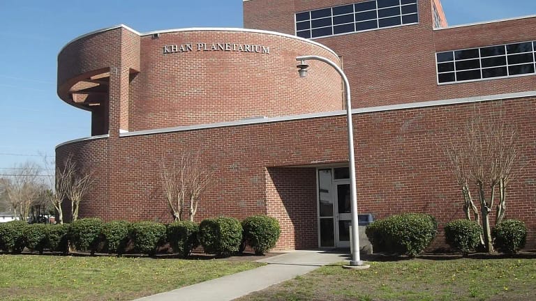 Khan Planetarium - Elizabeth City State University