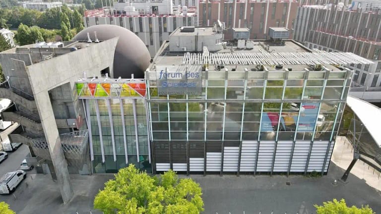 Forum départemental des Sciences - Planetarium