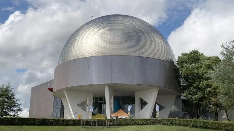 Mie-Kodomonoshiro Planetarium