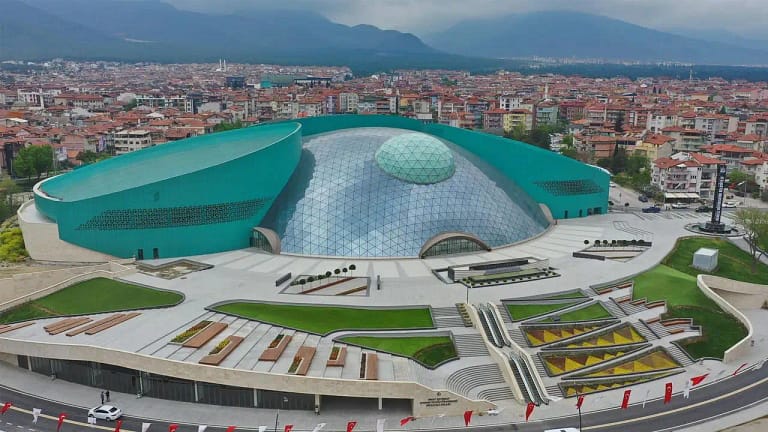 Planetario Nihat Zeybekci Congress and Cultural Center
