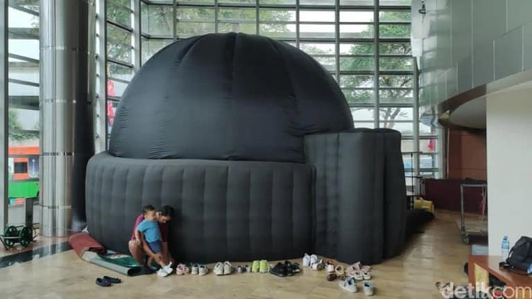Planetario y Observatorio de Yakarta (Taman Ismail Marzuki)