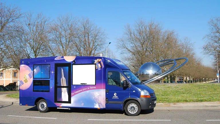 Spatiobus