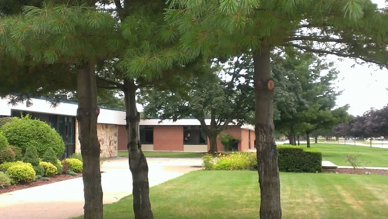 White Pines Intermediate School Planetarium