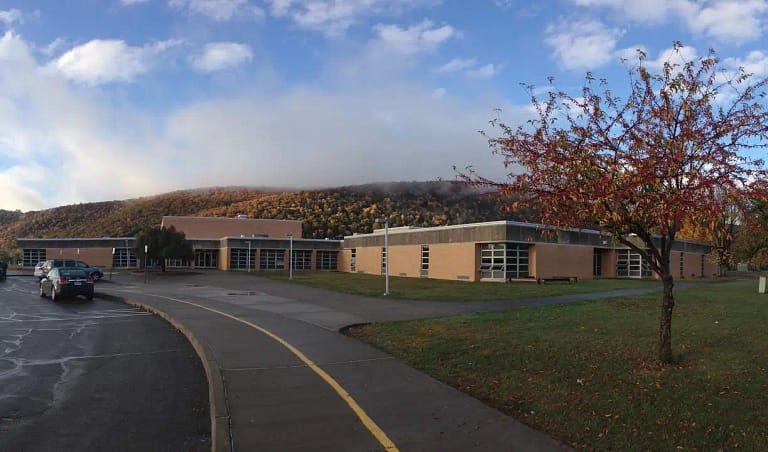 Harlan Rowe Middle School Planetarium