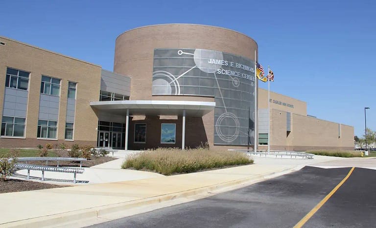 James E. Richmond Science Center
