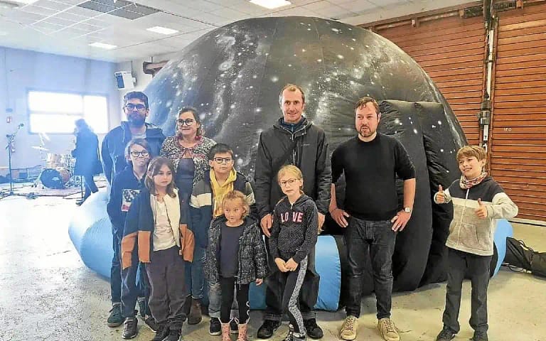 Les Savants Fous - Planetarium Le Faou