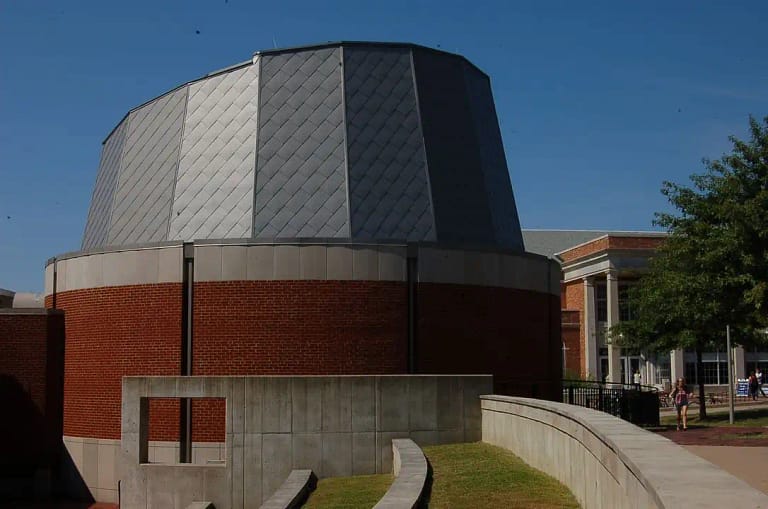Del and Norma Robison Planetarium