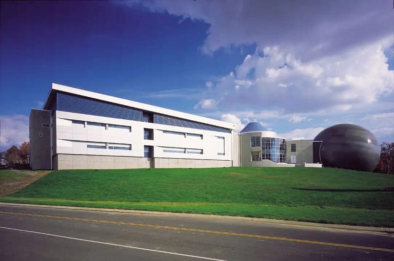Wonders Center & Science Museum - Cybersphere Planetarium