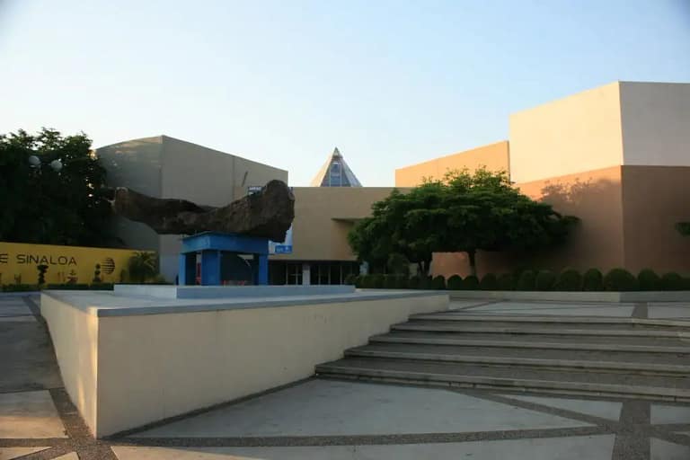Planetario Dr. Arcadio Poveda Ricalde
