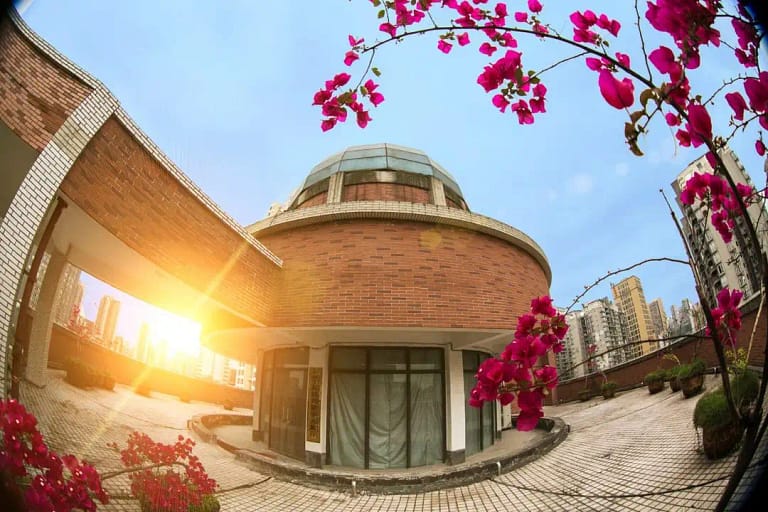 Primary school Wanwei Tianxiang Hall