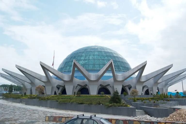 Gonbad Mina Planetarium