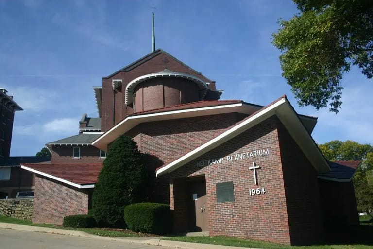 Heitkamp Planetarium