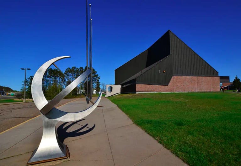 Paulucci Space Theater