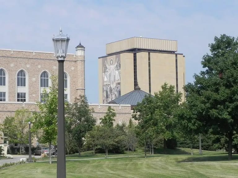 Digital Visualization Theater - University of Notre Dame