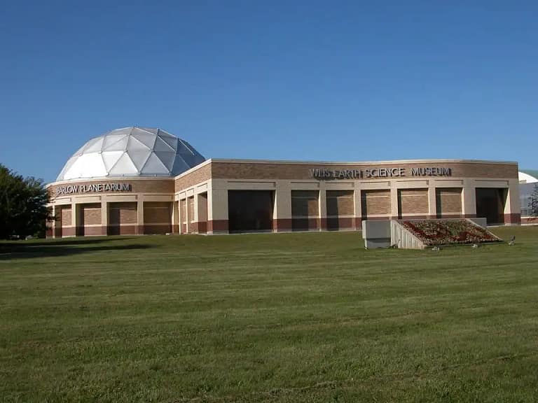Barlow Planetarium & Weis Earth Science Museum