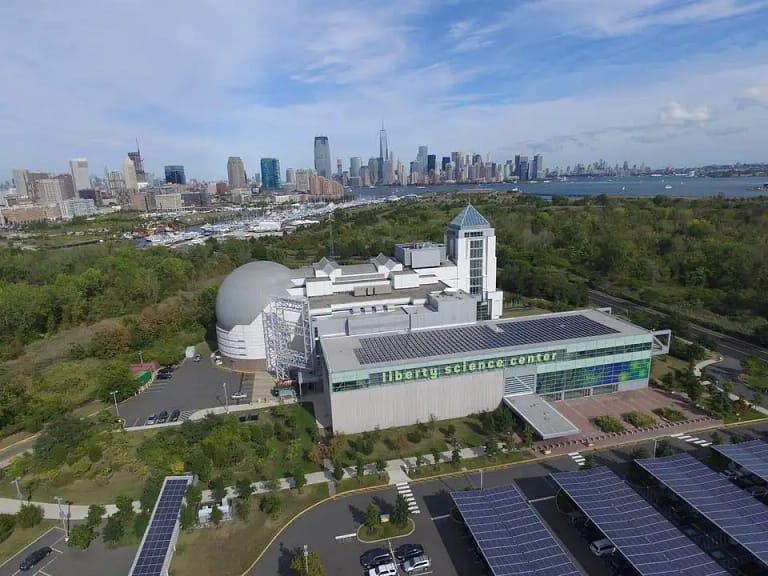 Jennifer Chalsty Planetarium at Liberty Science Center