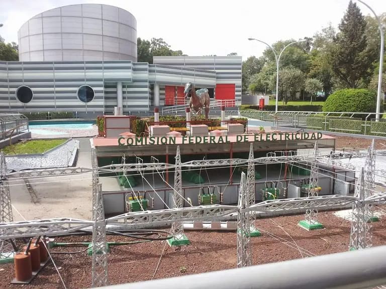Planetario Arq. Sergio González de la Mora - MUTEC