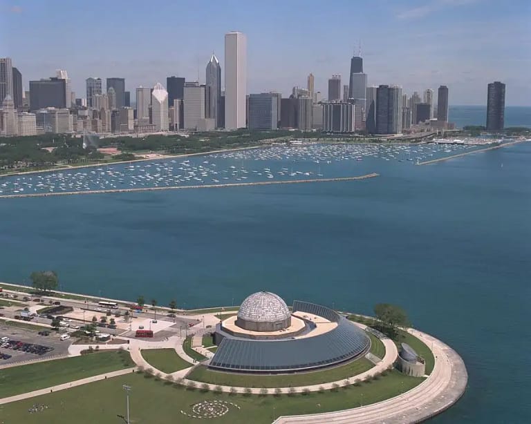 Adler Planetarium - Definiti Space Theater